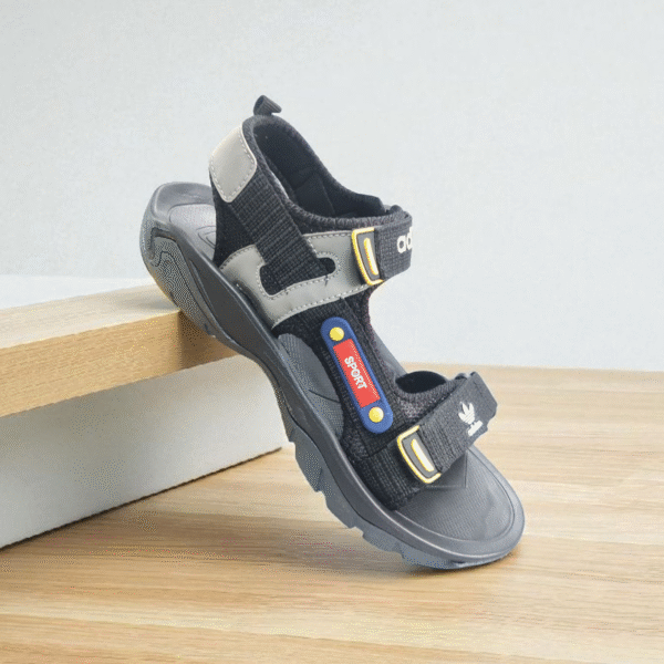 Adidas Men’s Outdoor Sports Sandal – Lightweight, Durable & All-Season Non-Slip Comfort